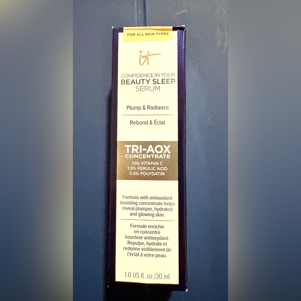 IT Cosmetics Tri-AOX Concentrate Serum in Blue Packaging